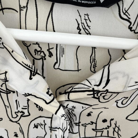 Zara Women XL Blouse Shirt Elephant Print Buttons Flowy Side Slits NWOT - Picture 2 of 8